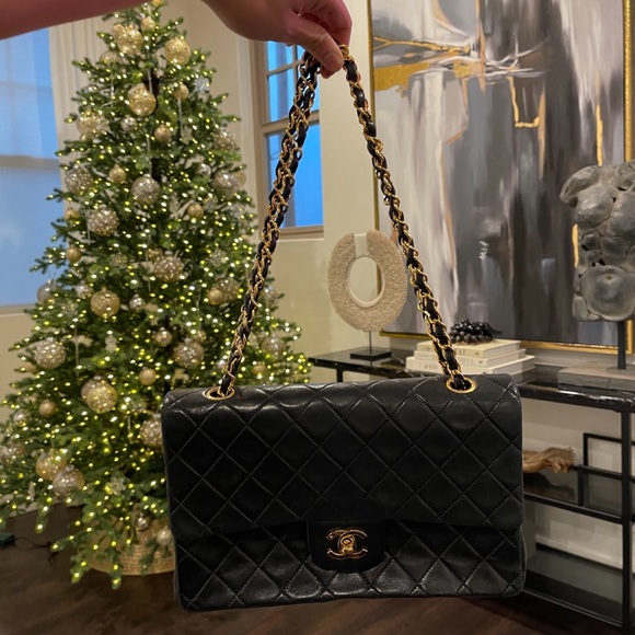 Authentic CHANEL black Double flap lambskin Leather Chain Gold bag 2.55 - Picture 2 of 16